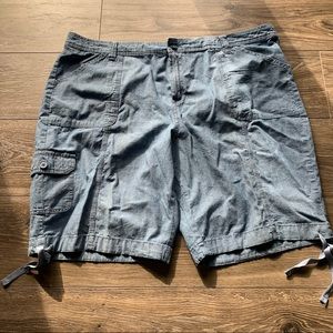 NWT St. John’s Bay Light Blue Bermuda Shorts 😎